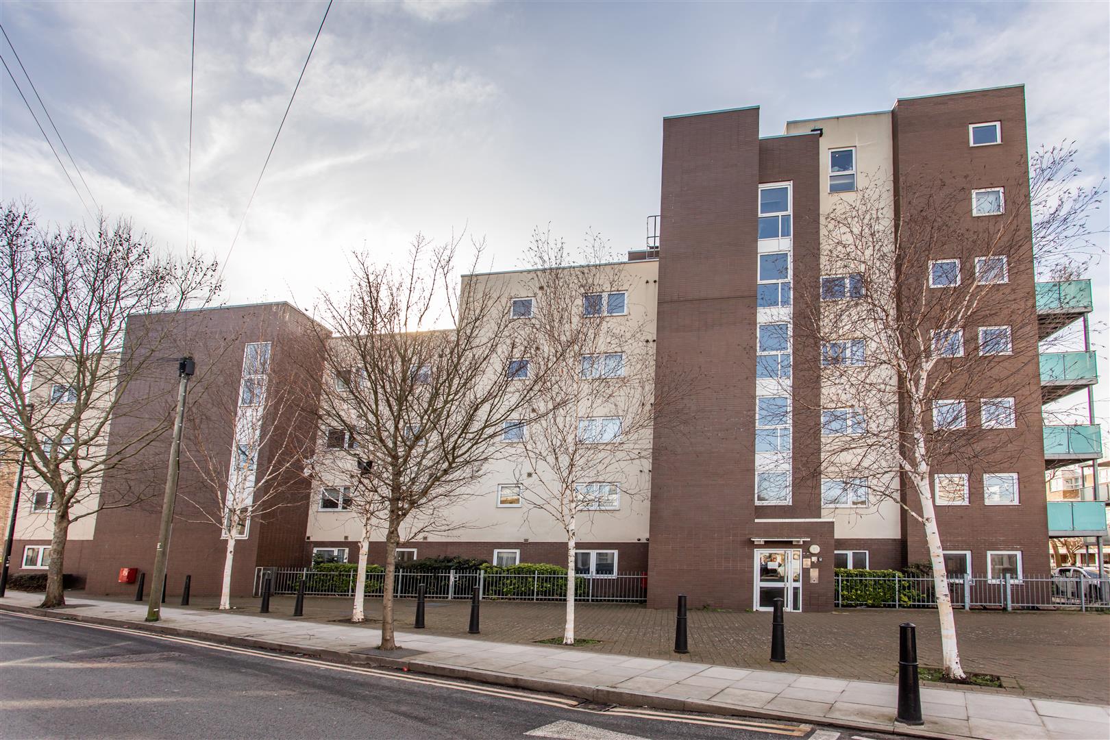 Bolan Apartments, Mile End